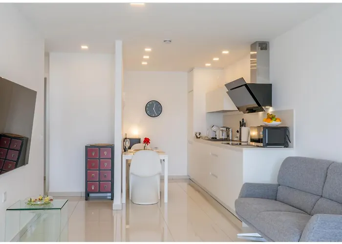 Oceano La Caleta With Sea View & Terrace, 2b Costa Adeje (Tenerife)