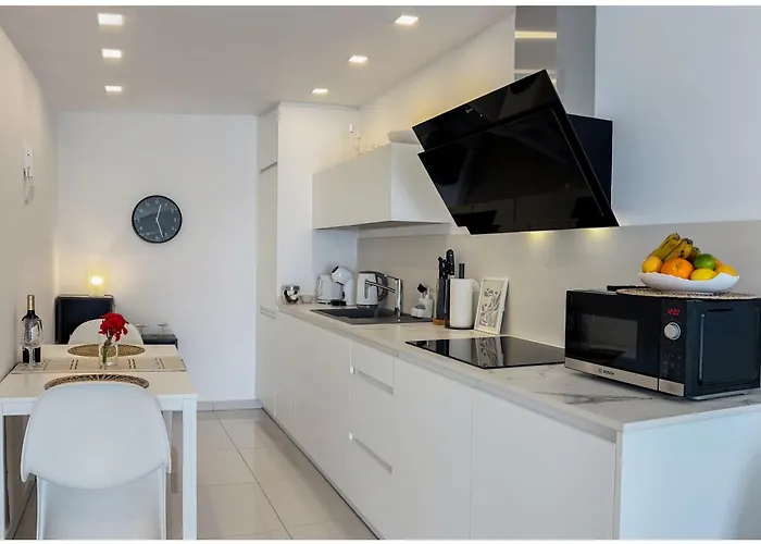 Oceano La Caleta With Sea View & Terrace, 2b