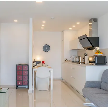 Oceano La Caleta With Sea View & Terrace, 2b 아데제